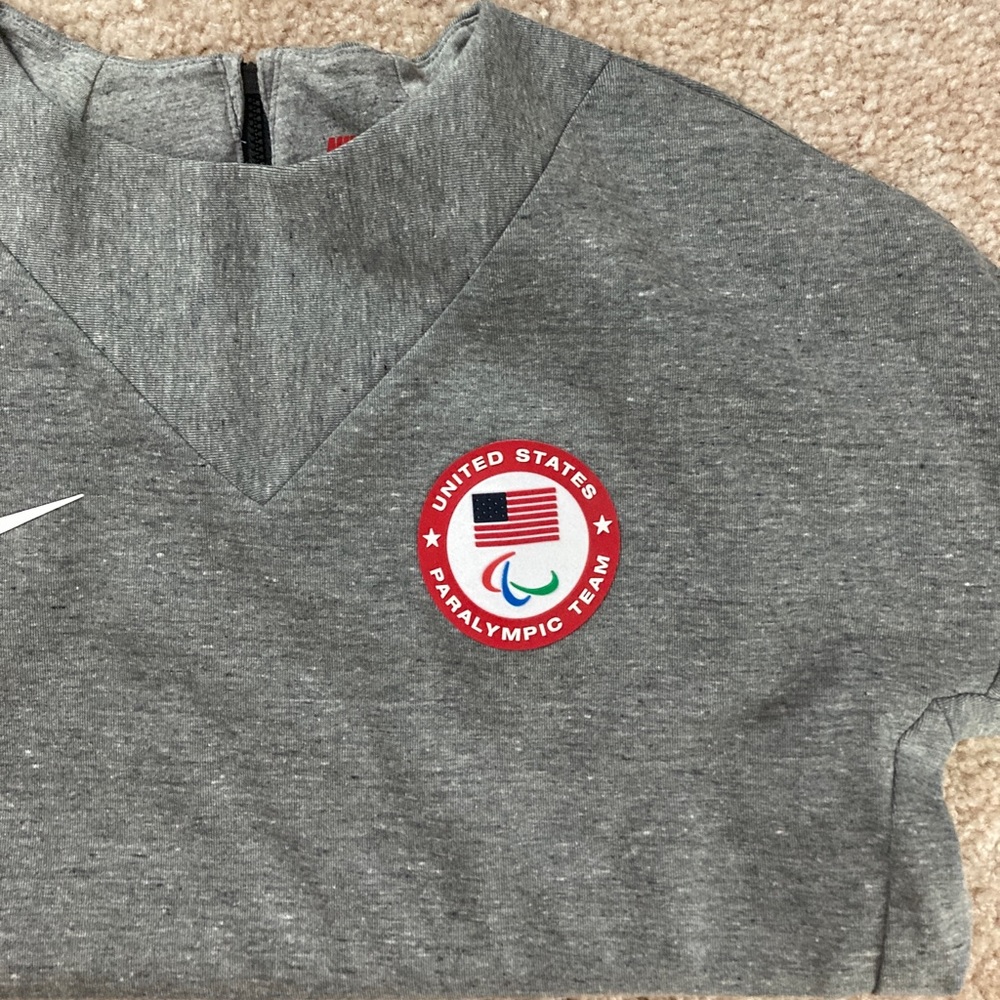 Nike Crewneck - 2016 Paralympic Collection - Women’s size S